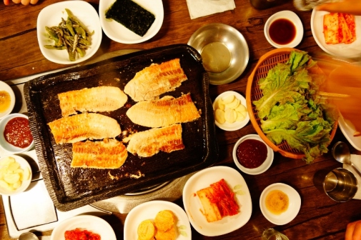 Korean BBQ and banchan (little side dishes)