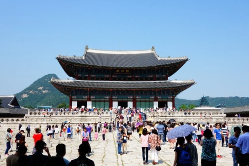 The main throne hall of Gyeongbokgung palace (Seoul, Korea)