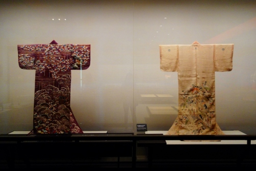 Traditional dress exhibit (Edo-Tokyo Museum)